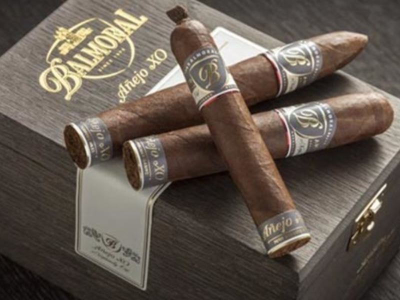 Tìm hiểu hạn sử dụng của xì gà bao lâu?